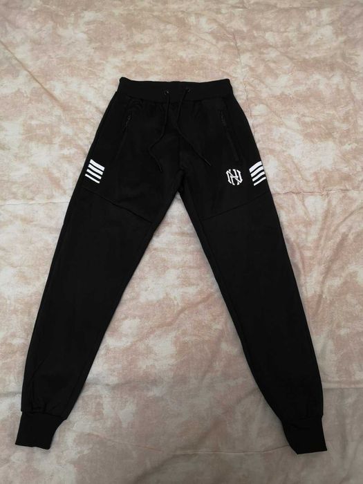 Чисто ново долнище размер S