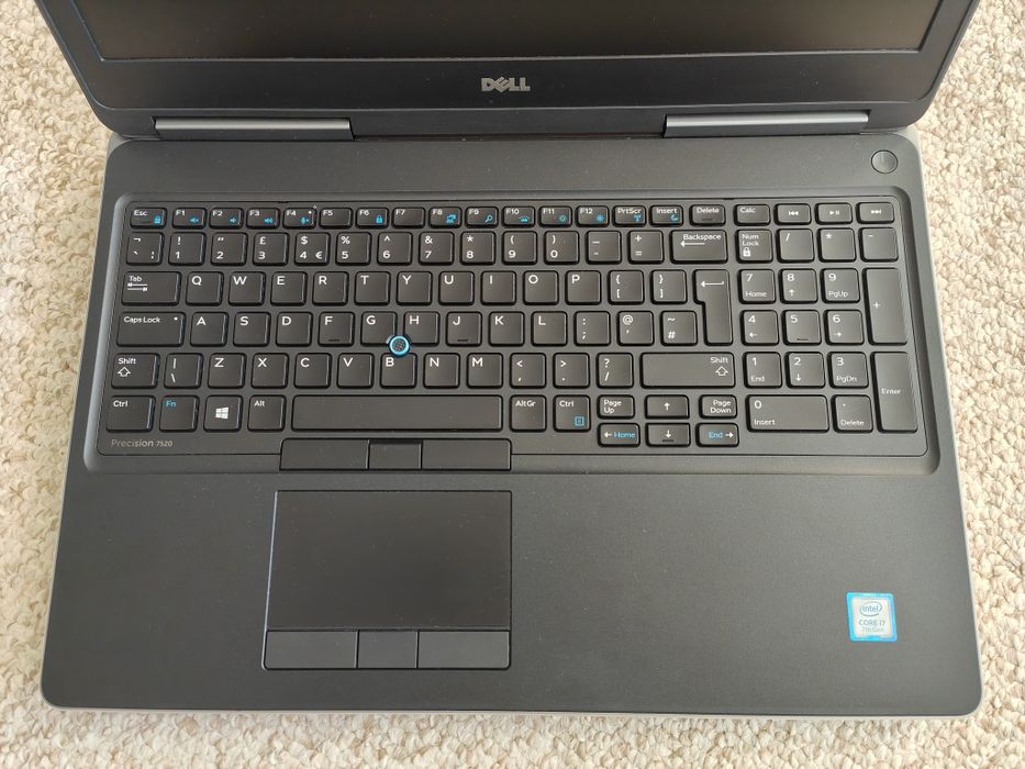 Laptop Dell Precision 7520 i7-7700HQ 32GB 512GB Quadro 2GB FullHD