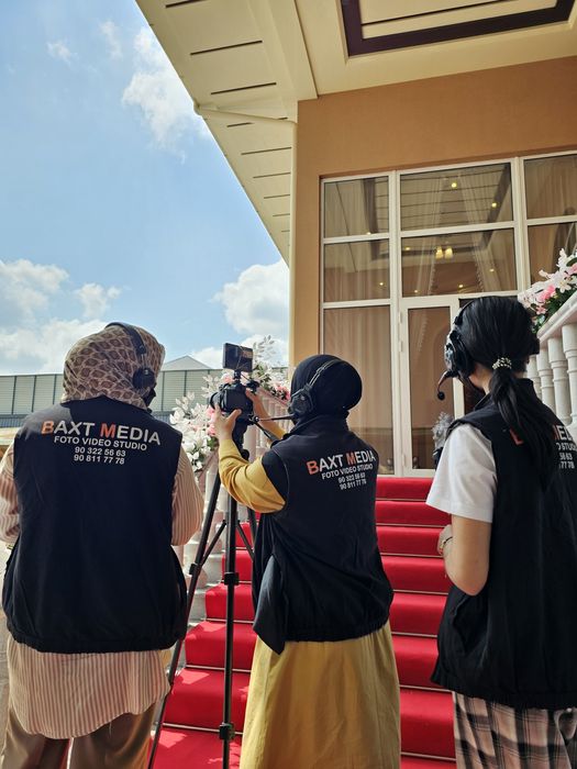 Ayol video foto operatorla
