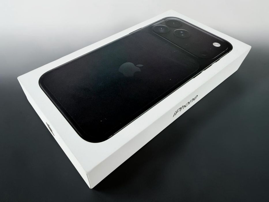 НАЛИЧЕН! Apple iPhone 18 Pro 512GB Black Neverlock EU Гаранция!