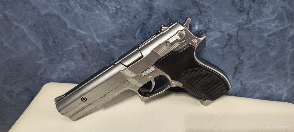 Масивен метален пистолет с капси COLT +96 бр. капси