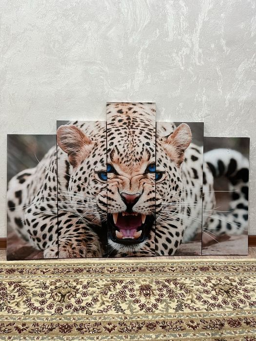 Продается модульная картина леопард