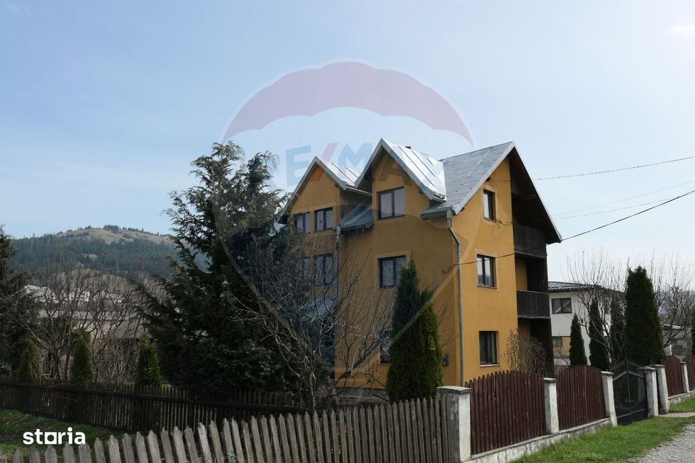 Casă / Vilă în zona Centrală