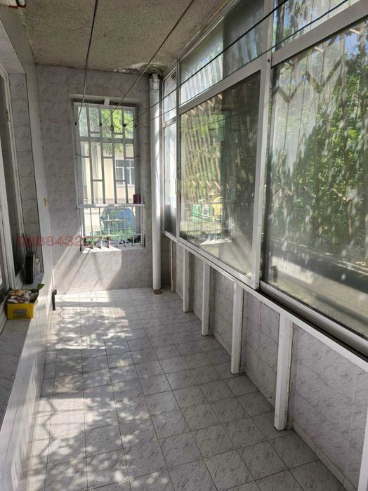 Продава се Тристаен апартамент в Пловдив, Кючук Париж - 96 кв.м за 1771 €/кв.м - Снимка #13