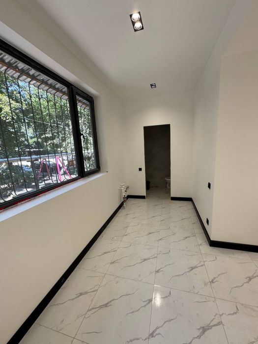 Новомосковская Старт | 60кв - нежилое помещение вдоль дороги Аренда