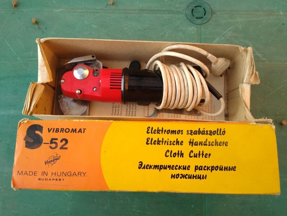 Машина за рязане на платове