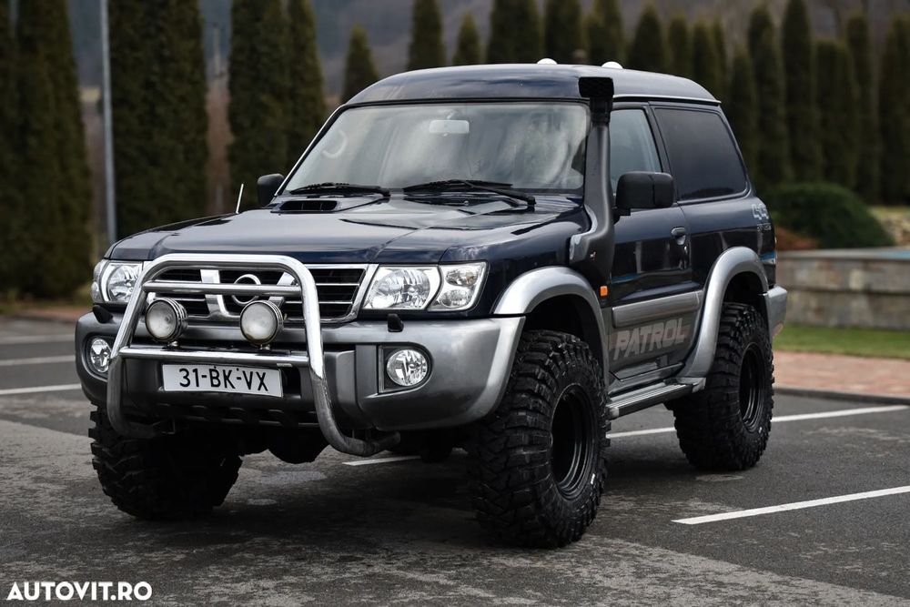 Nissan Patrol y61 lung Automat Autoutilitară N1 – Stare Excelentă
