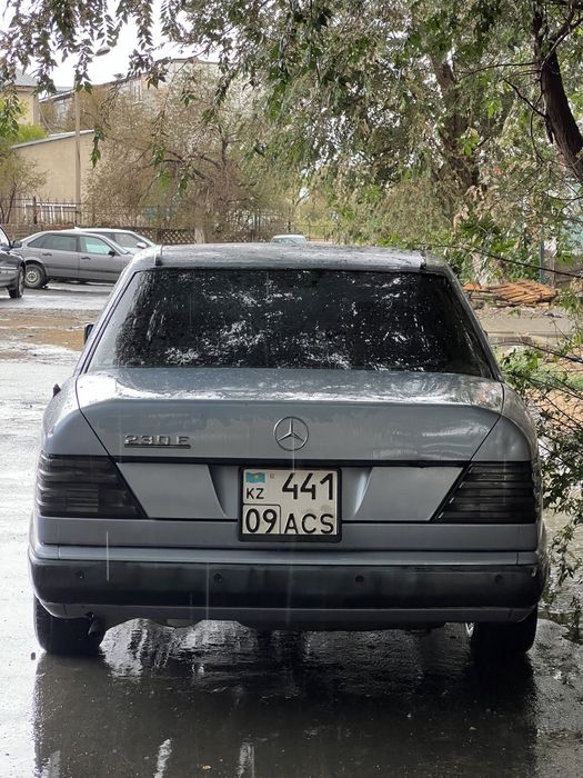 Продам Мерседес w124 e230