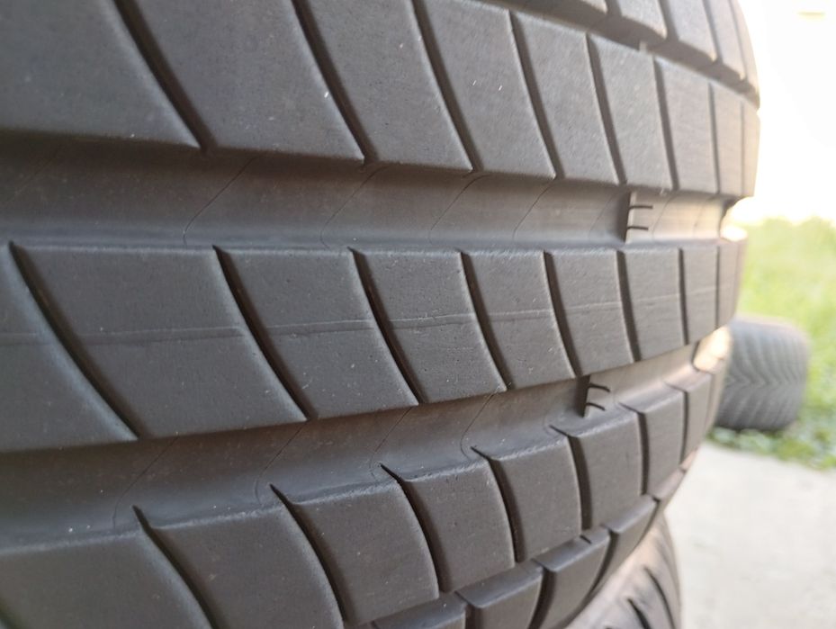 215 65 16 cauciucuri de vară Michelin