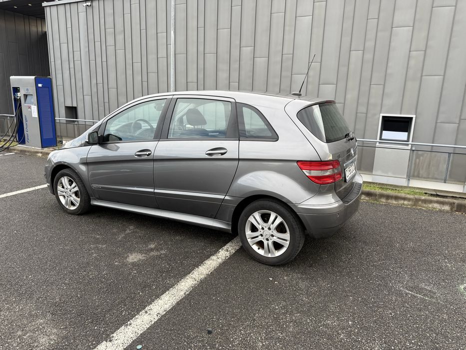 MERCEDES-BENZ A-Class 2012 — imagine 3