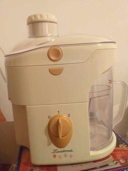 Соковыжималка Binatone