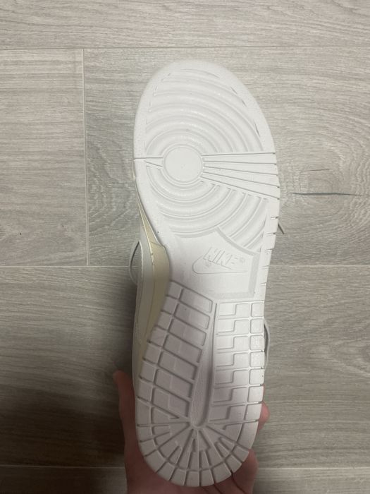 Nike dunk bone white