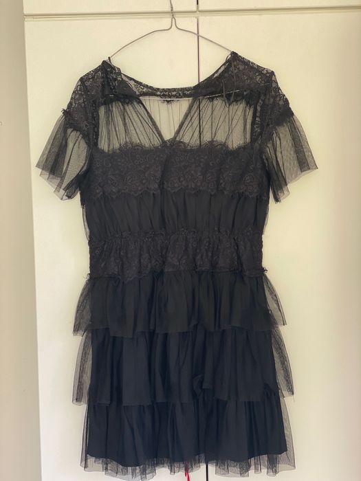 Дамска черна рокля, Zara