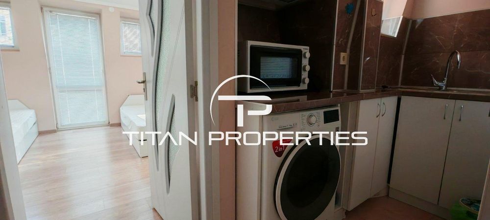 Дава се под наем Едностаен апартамент в Пловдив, Център - 30 кв.м за 300 € - Снимка #2