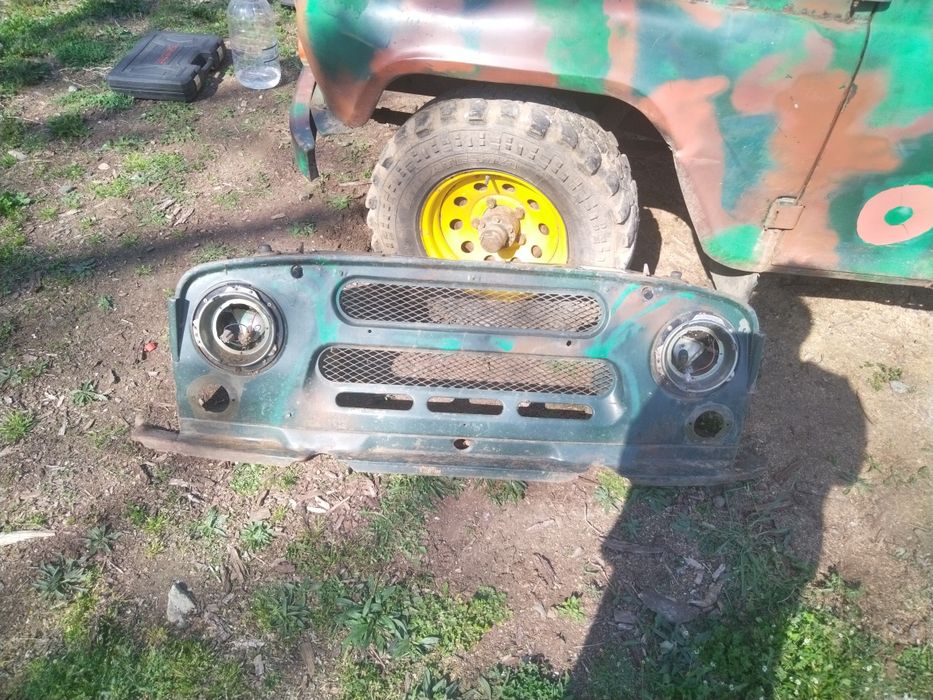 Предна маска за уаз 469