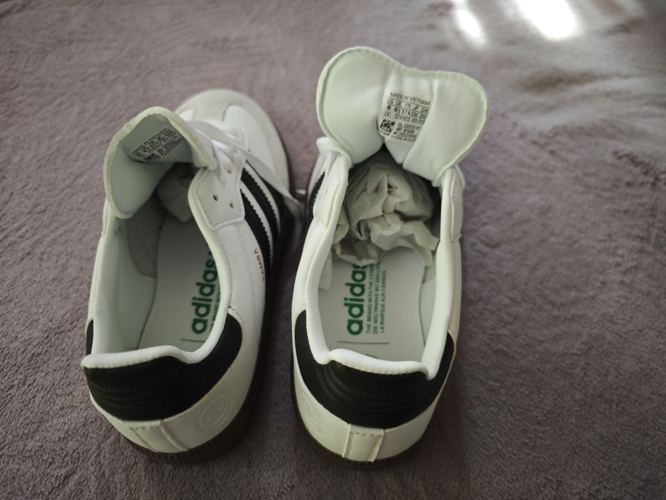 Кроссовки унисекс