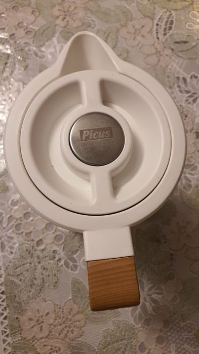 Термос - чайник с железной колбой