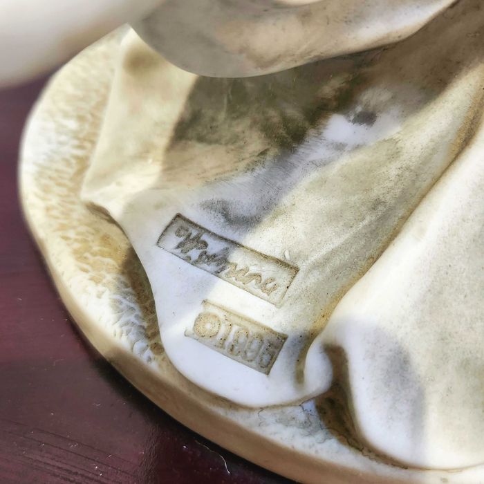 Елегантна настолна лампа "Juliana Collection" (1996) – Veronese Design