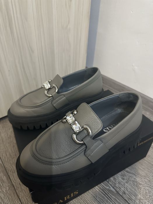 Сиви лоуфъри Daris