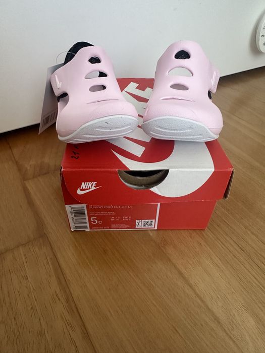 Sandale noi Nike copii, marimea 21
