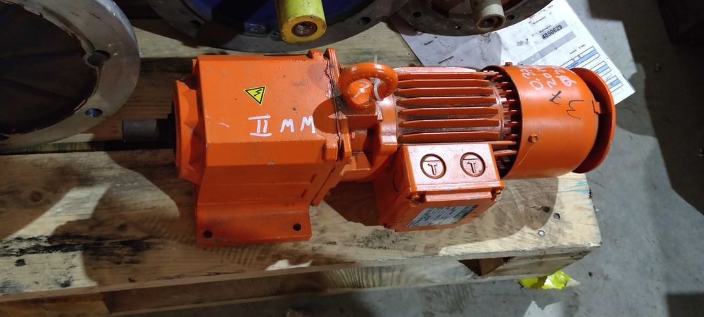 Motor electric trifazat Bauer 0.37kW 20rpm 380V