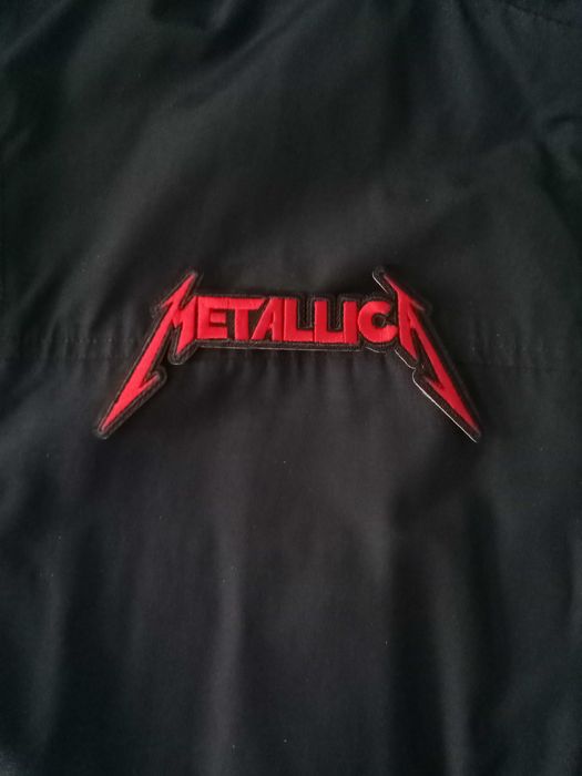 Стари нашивки на рок и метъл групи