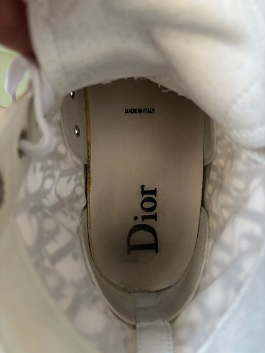 Dior B23