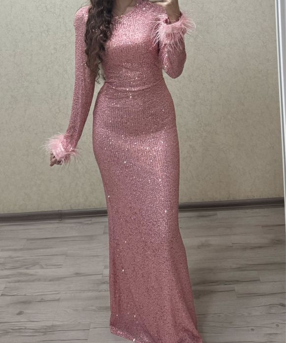 Срочно продам вечернее платье