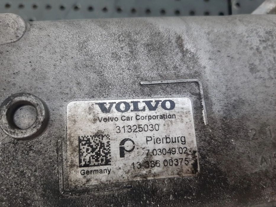 racitor gaze cu egr  d5204t7 2.0 d  volvo xc60  2013  31325030  50276422