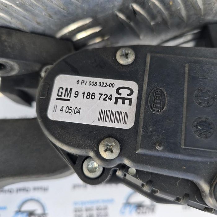 Pedala acceleratie Opel Vectra C 1.9 cdti Z19DTH