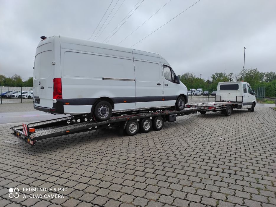 Vand/schimb cu Camion,mercedes sprinter 3.5t,doka,platforma,tract 3,5t