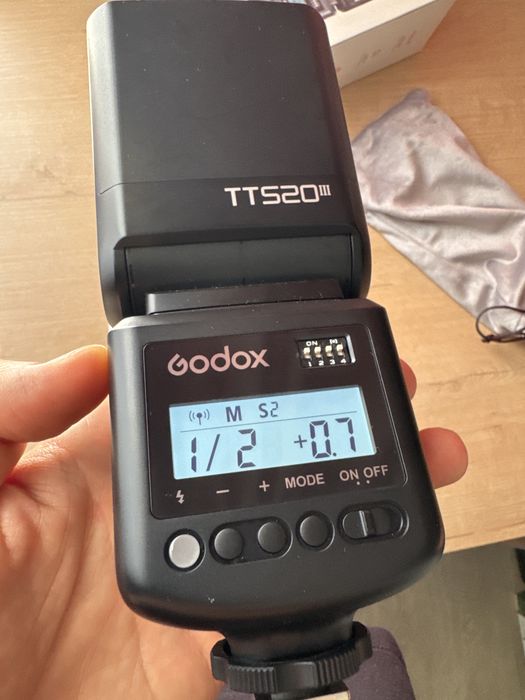 вспышка godox tt520 с синхронизатором