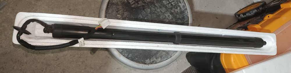 Telescop hayon electric x trail t32