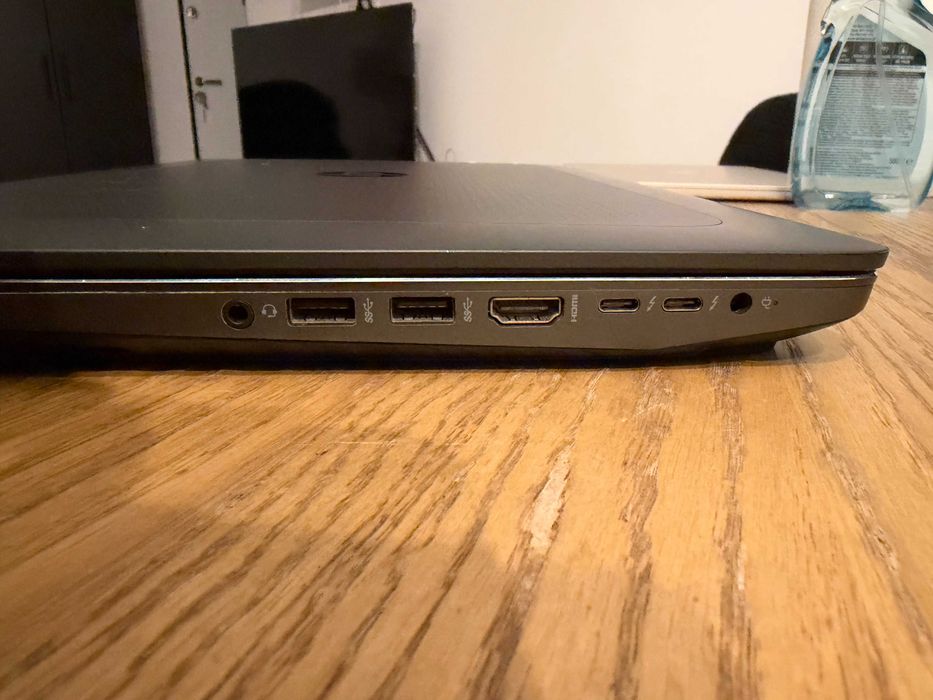 Vand Laptop HP ZBook 15 G3 i7, 64 GB RAM, SSD 1 TB, Quadro 2 GB