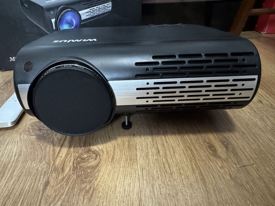 Videoproiector Wimius P20 - Folosit foarte putin.