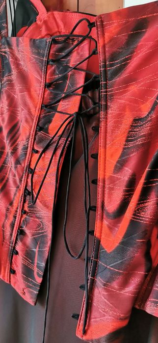 Costum - fusta si corset