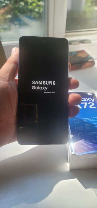 Продам Samsung A72