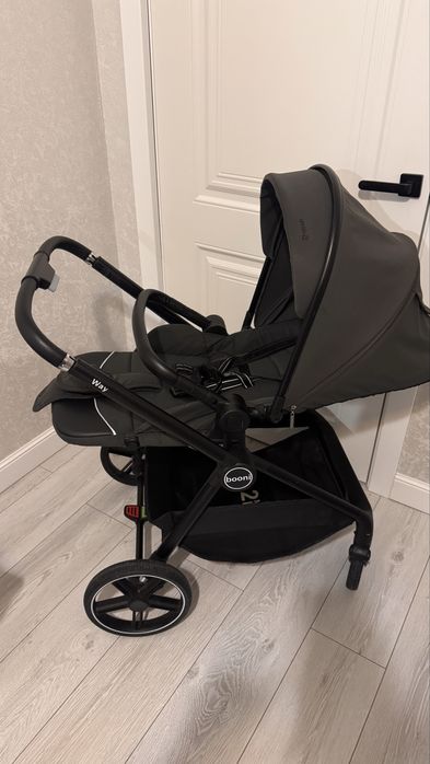 Продам коляску прогулочную