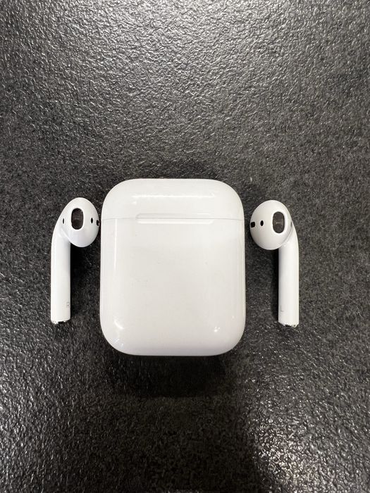 Vând AirPods 2
