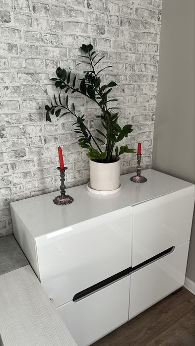 Продается тумба. Состояние новой вещи.