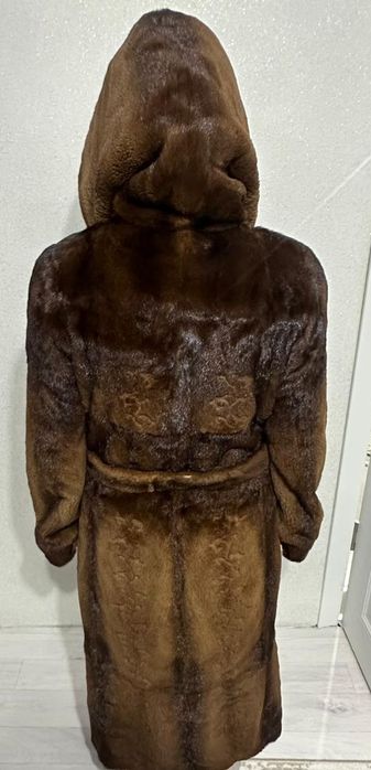 Продам шубу в хорошем состоянии