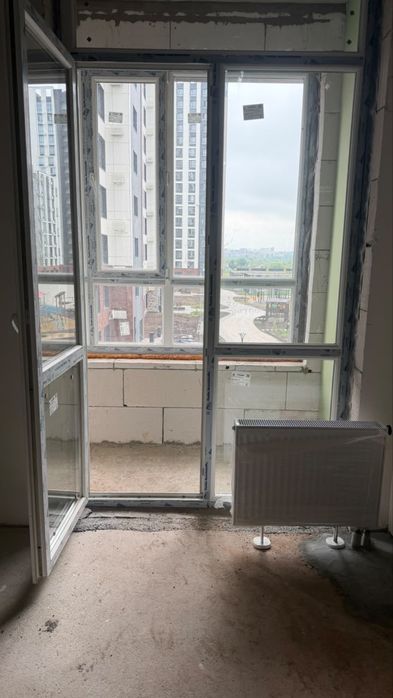 Балконное окно с дверью новое