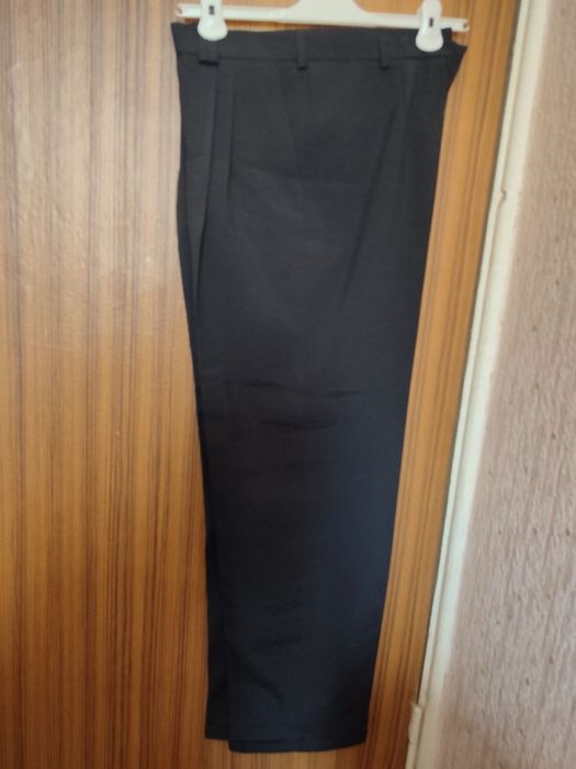 Продается одежда б/у хорошего качества