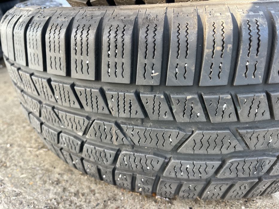 Гуми 215 60 16 Continental