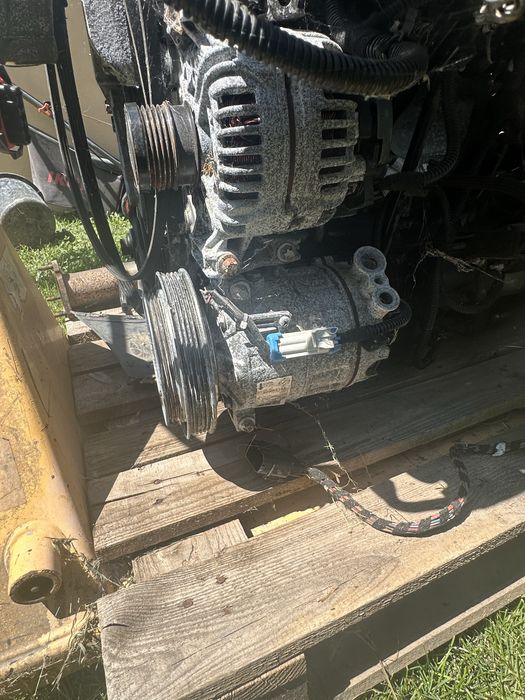 De vinzare compresor ac alfa 159 22jts si19jts