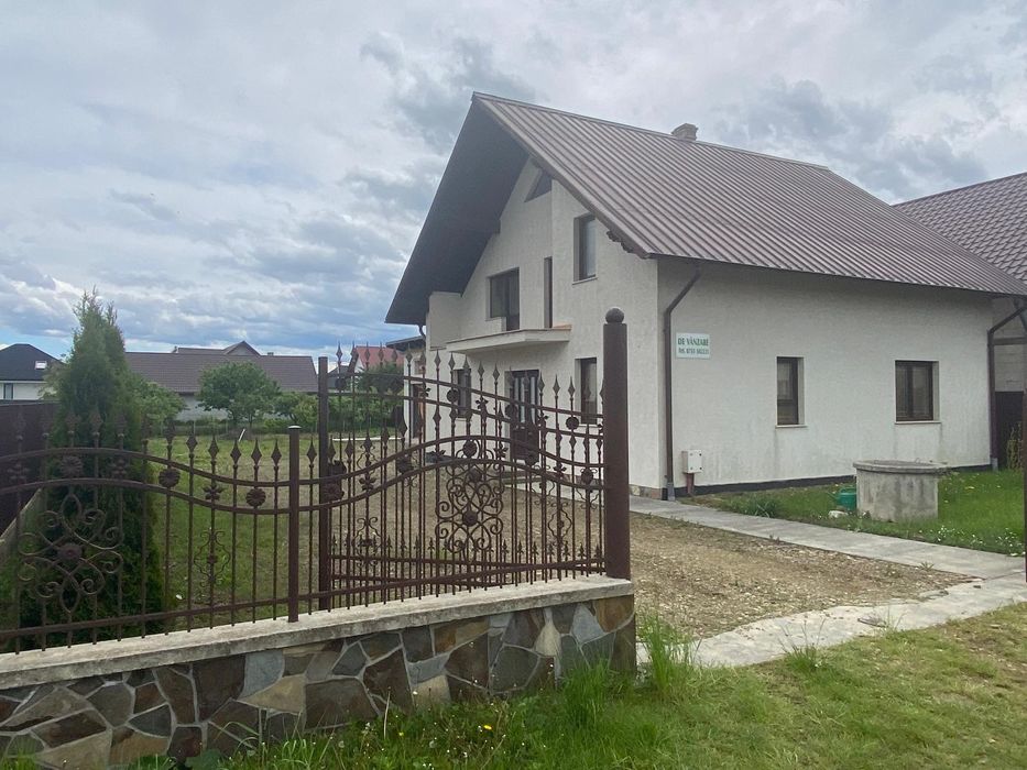 Casa  de vanzare Marginea