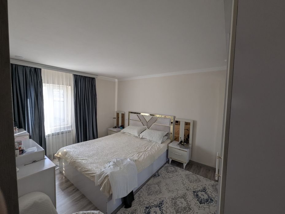 Квартира сотилади 72м²