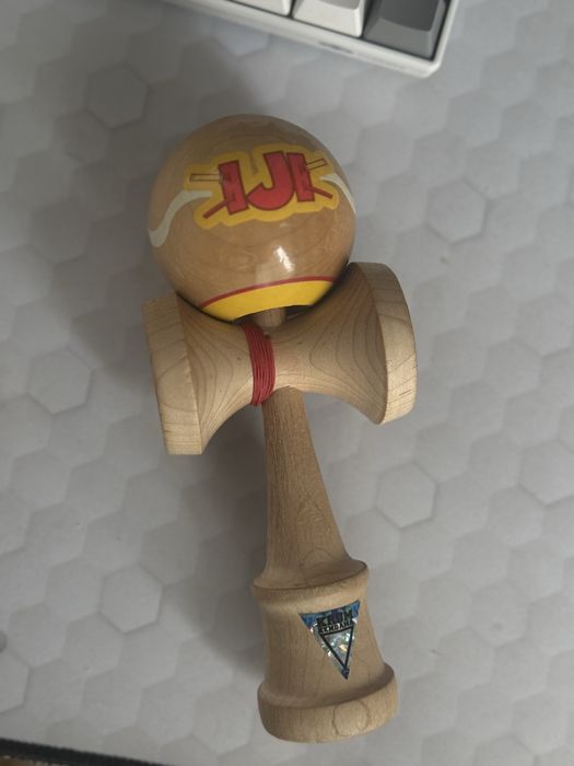 Kendama Krom Pro Model
