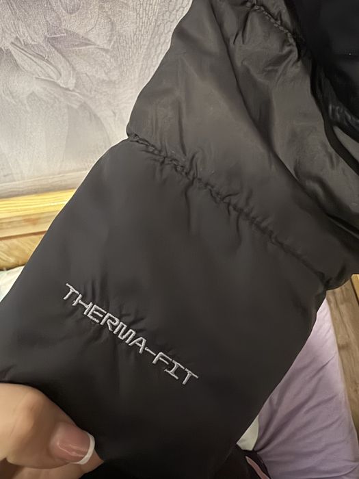 Оригинално яке Nike