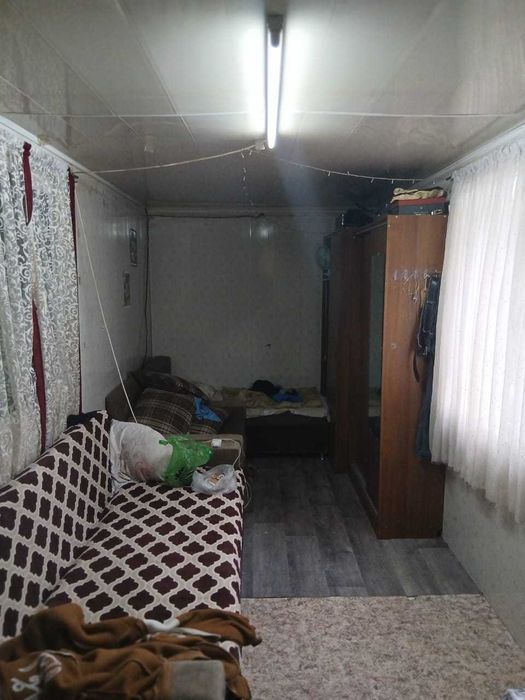 Продам участок с времянкой